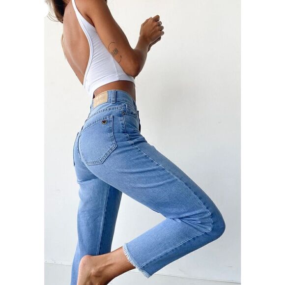 Chipre Mom Jeans NWT - Picture 11 of 16